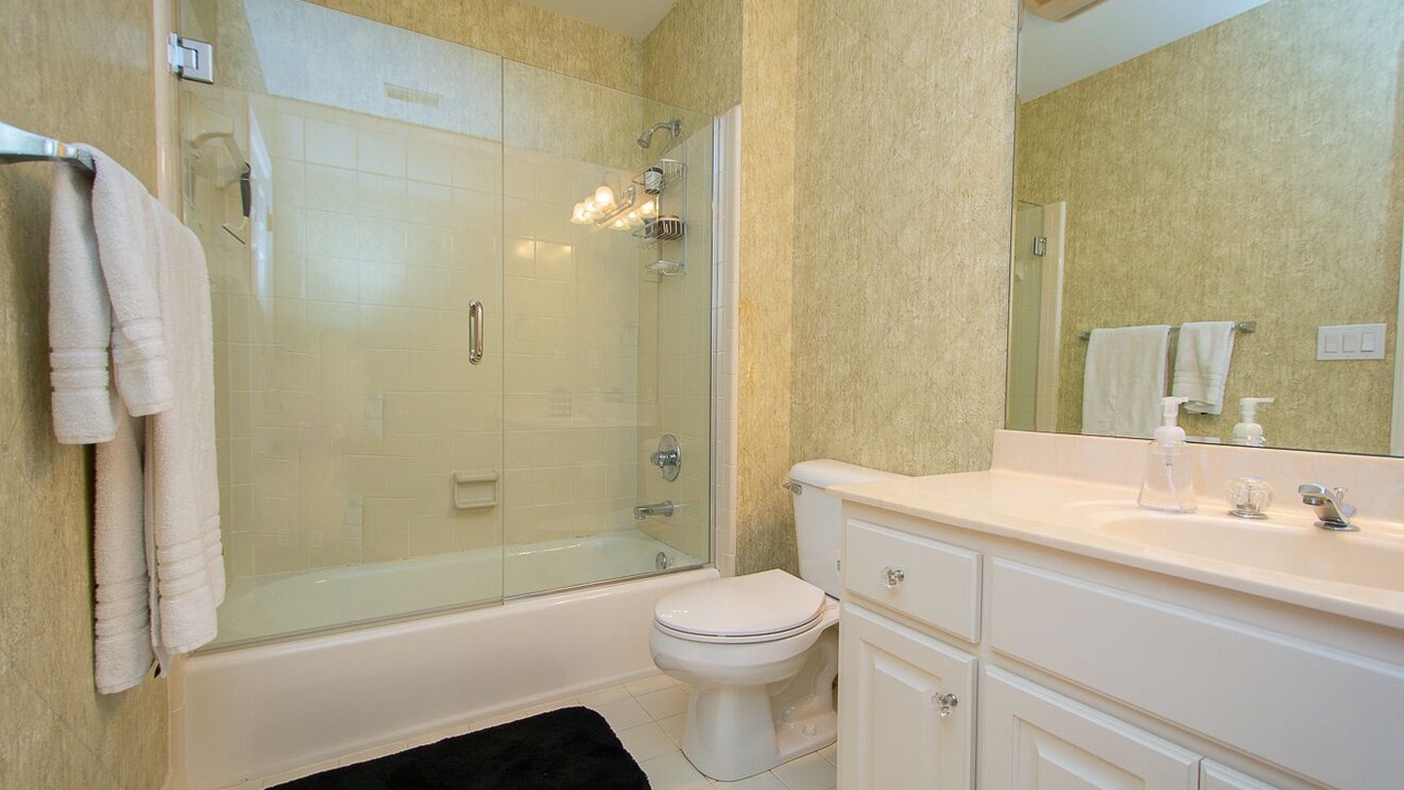 Photo of Bathroom in Prospect