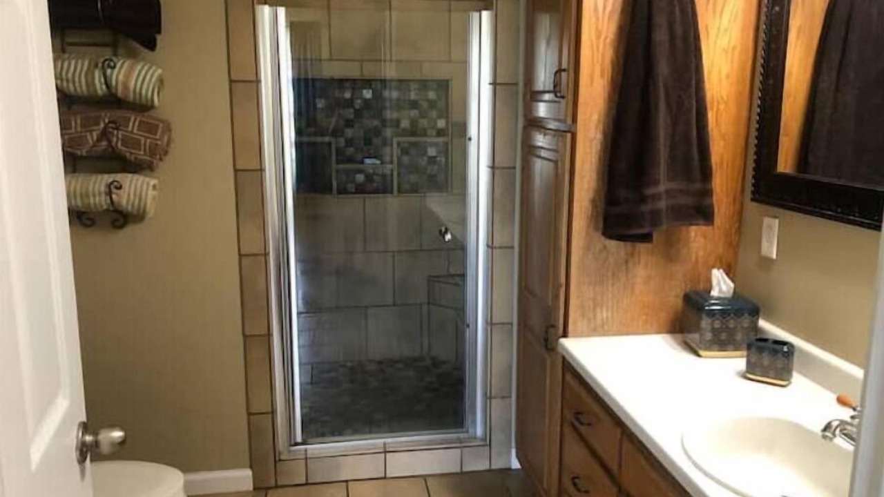 Photo of Bathroom in Wilder