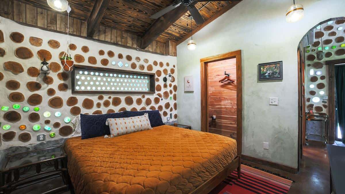 Photo of Bedroom in Lupton City