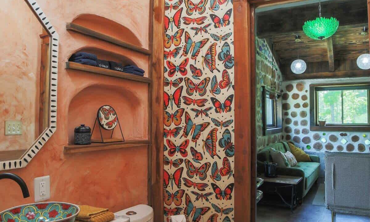Photo of Bathroom in Lupton City