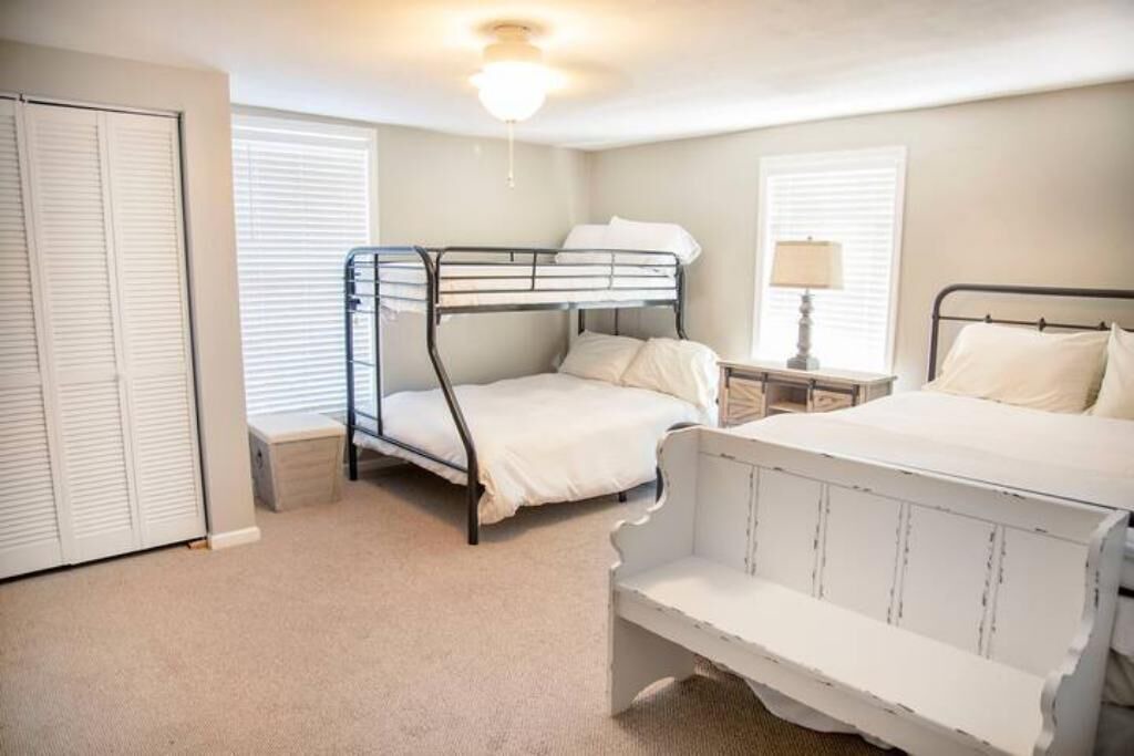 Photo of Bedroom in Louisville