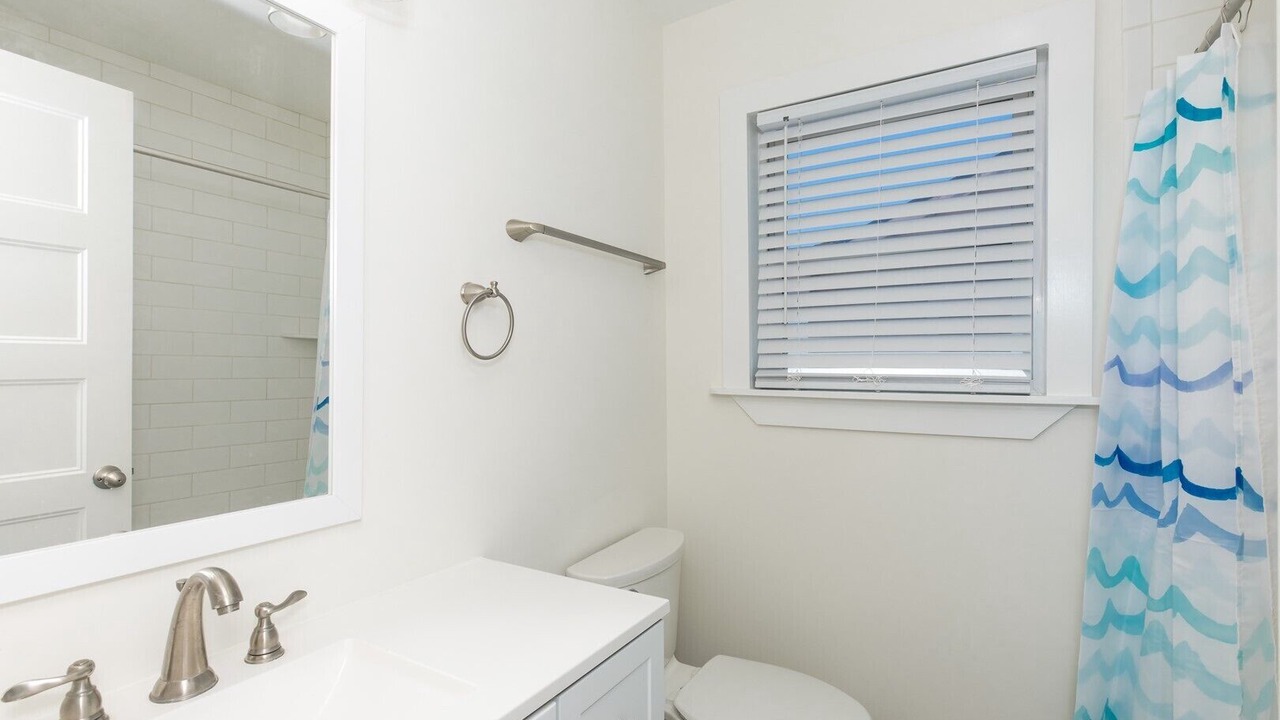 Photo of Bathroom in Surf City