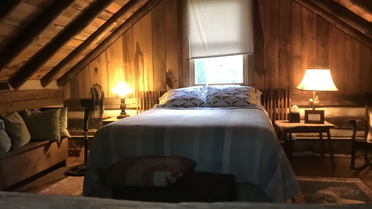 Photo of Bedroom in Fentress