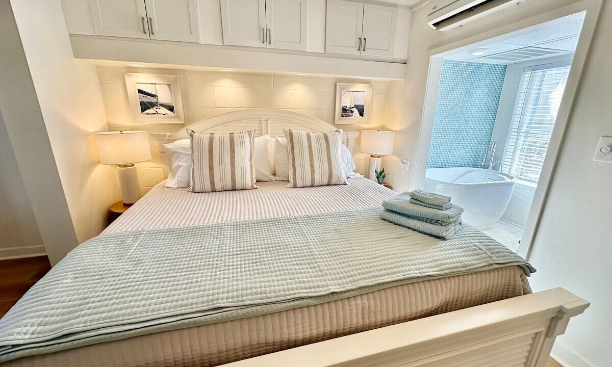 Photo of Bedroom in Airlie