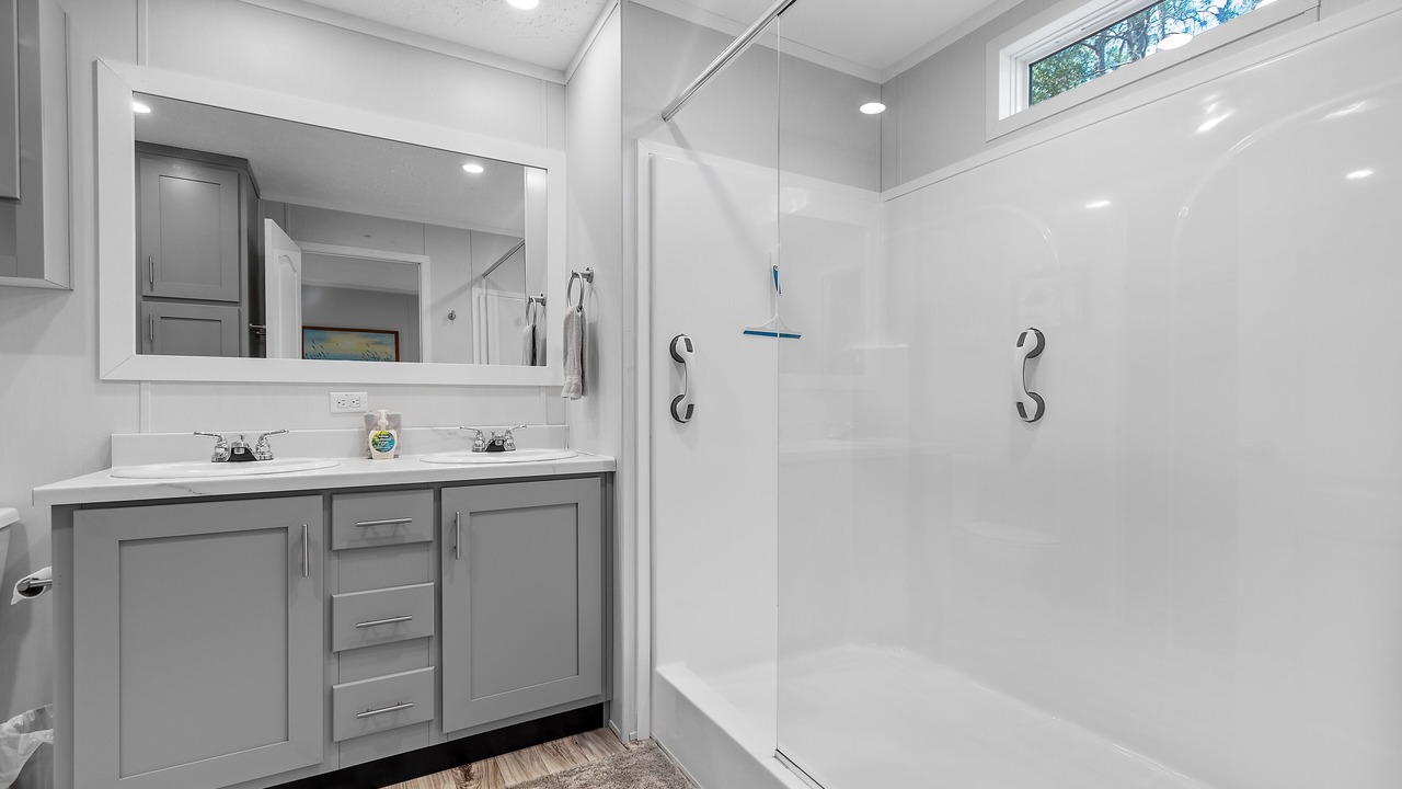 Photo of Bathroom in Varnamtown