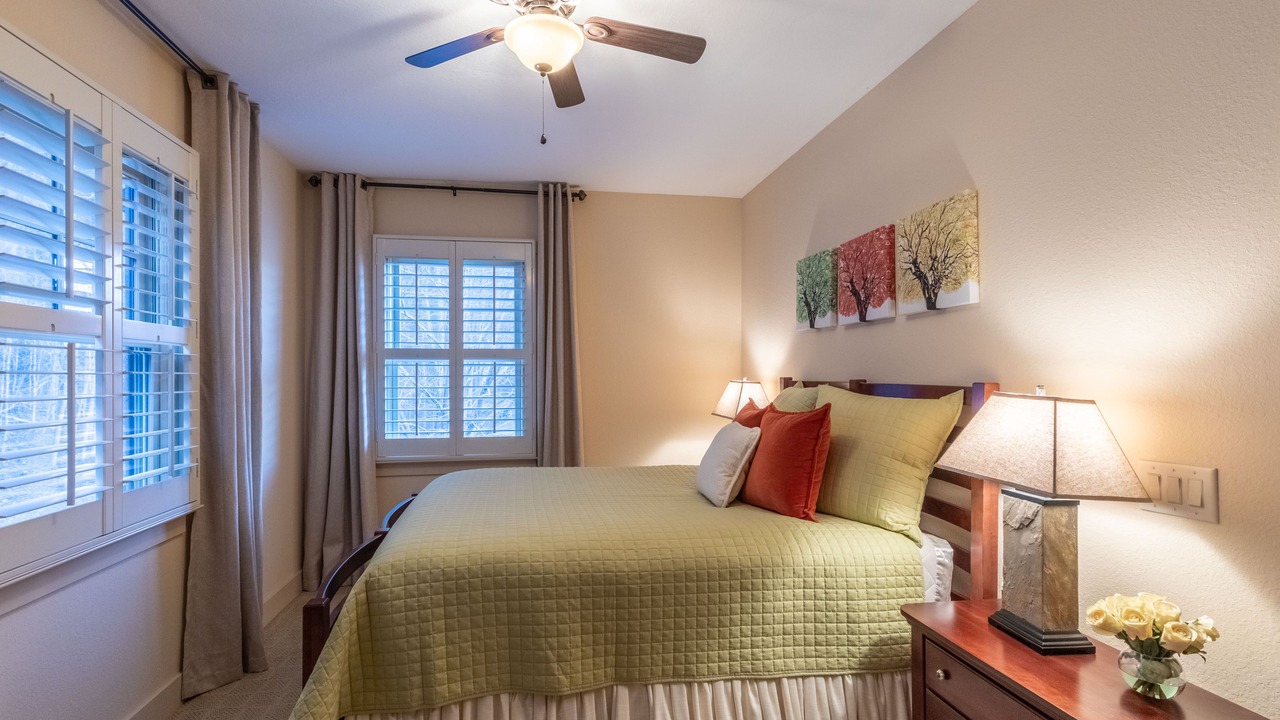 Photo of Bedroom in Bear Lake Reserve