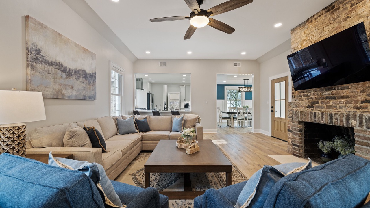 Photo of Livingroom in Maryville