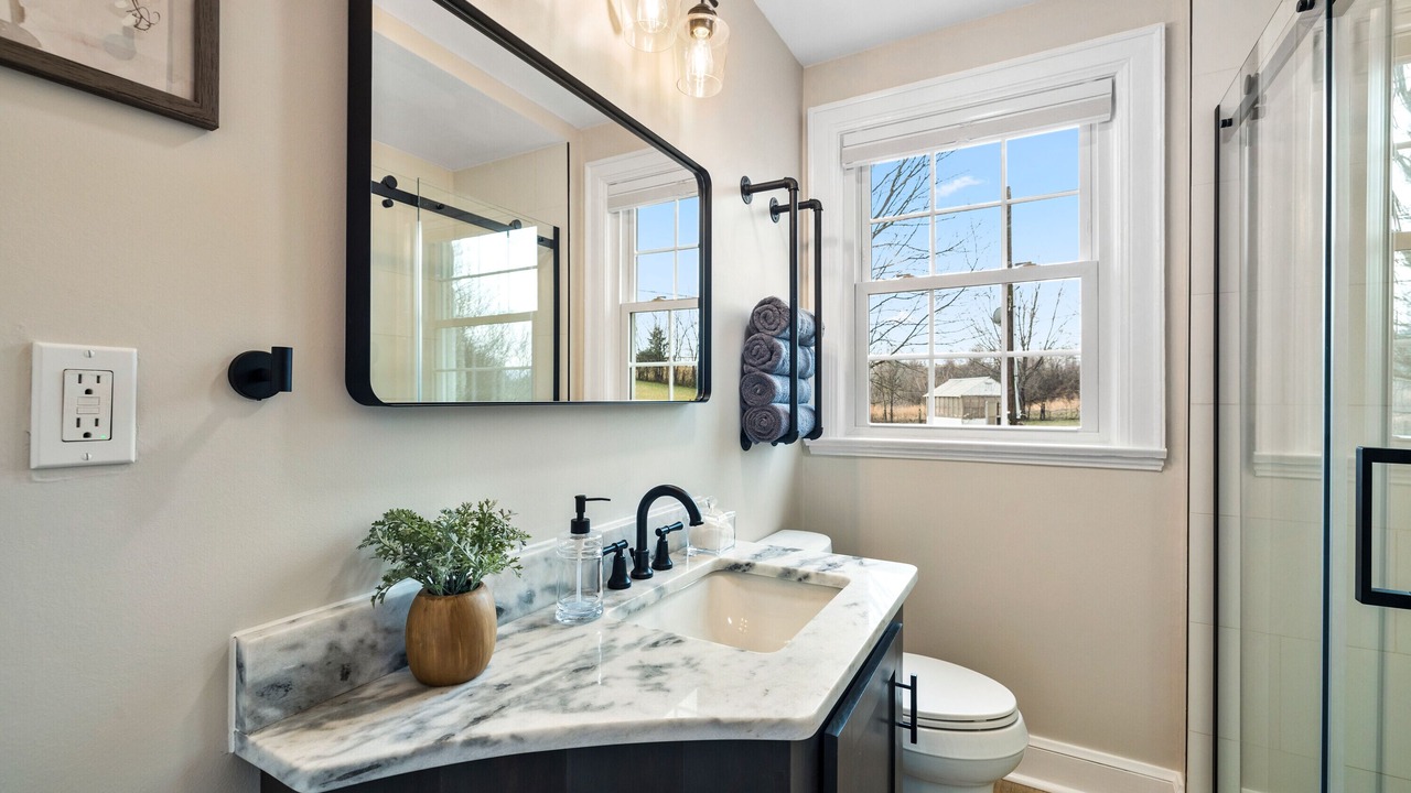 Photo of Bathroom in Maryville