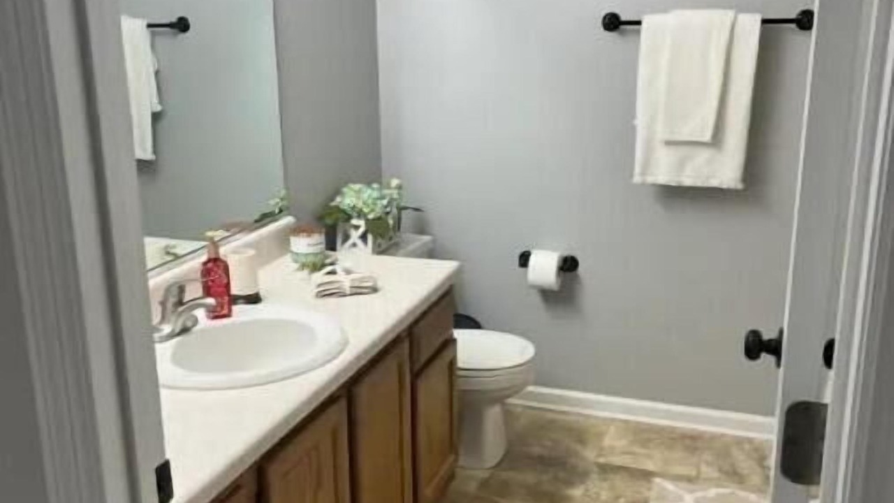Photo of Bathroom in Powell