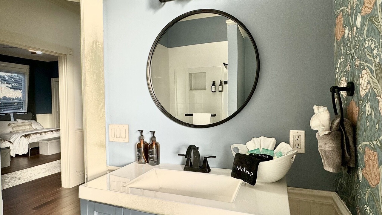 Photo of Bathroom in Frankfort