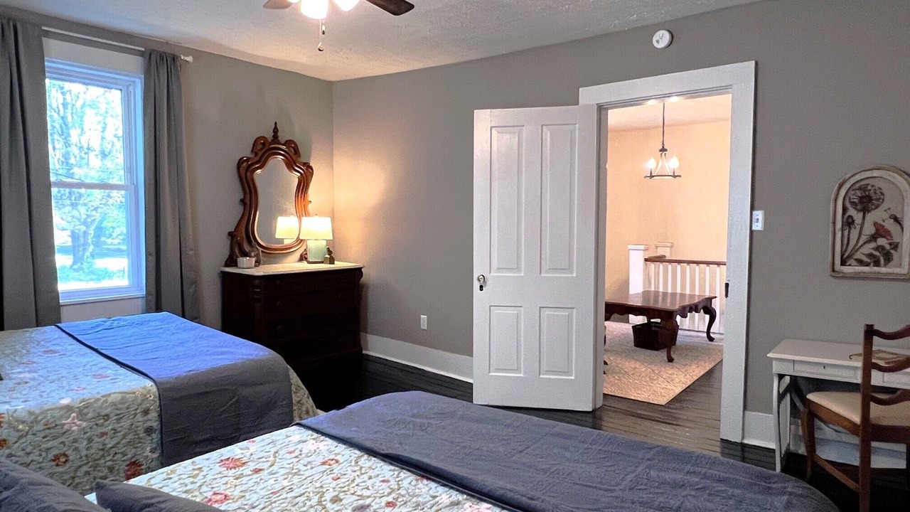 Photo of Bedroom in Livingston