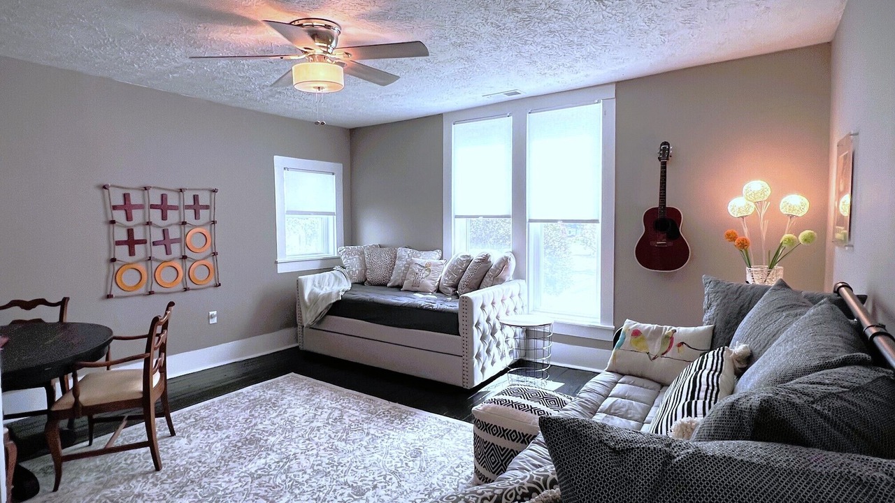Photo of Livingroom in Livingston