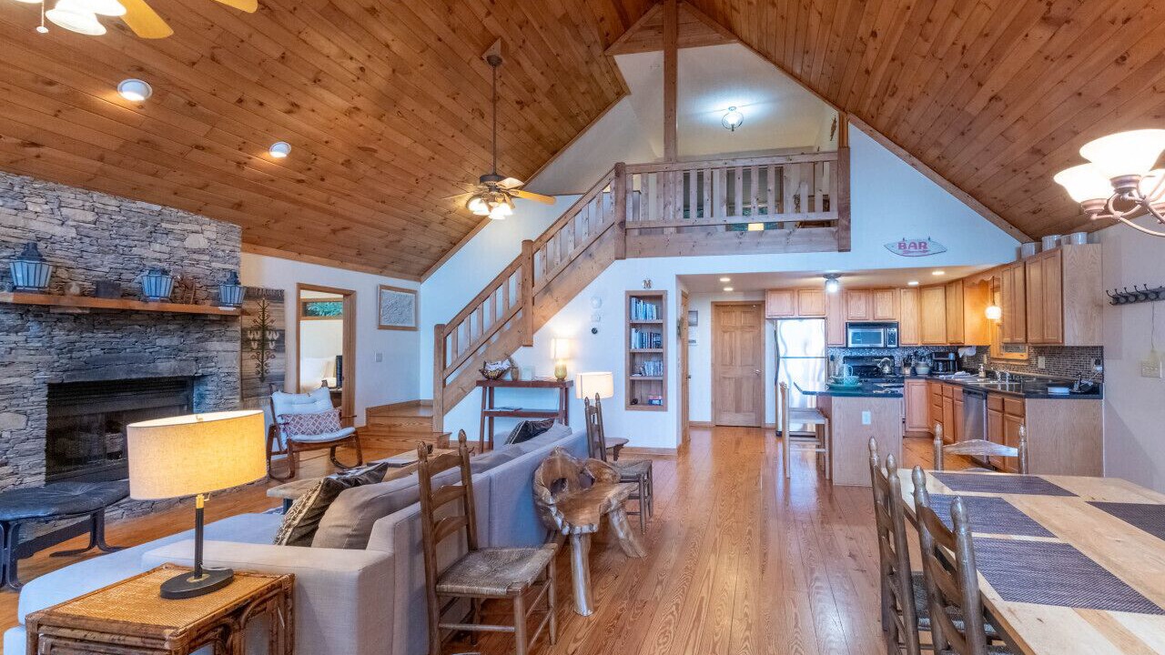 Photo of Livingroom in Sylva