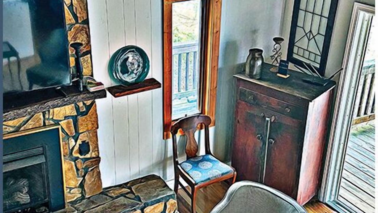 Photo of Livingroom in Sylva