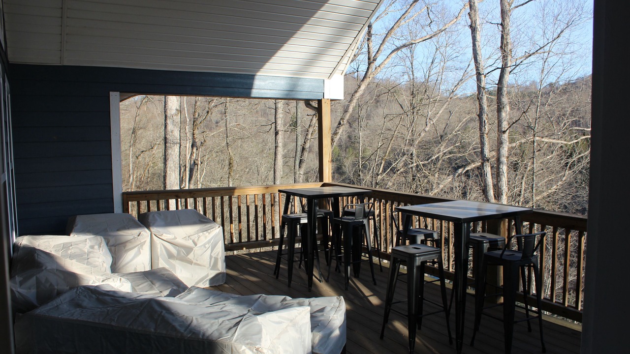 Photo of Outdoor in Lakeside Estates