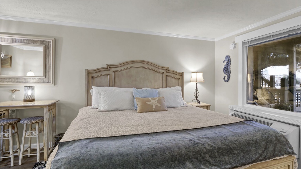 Photo of Bedroom in Airlie