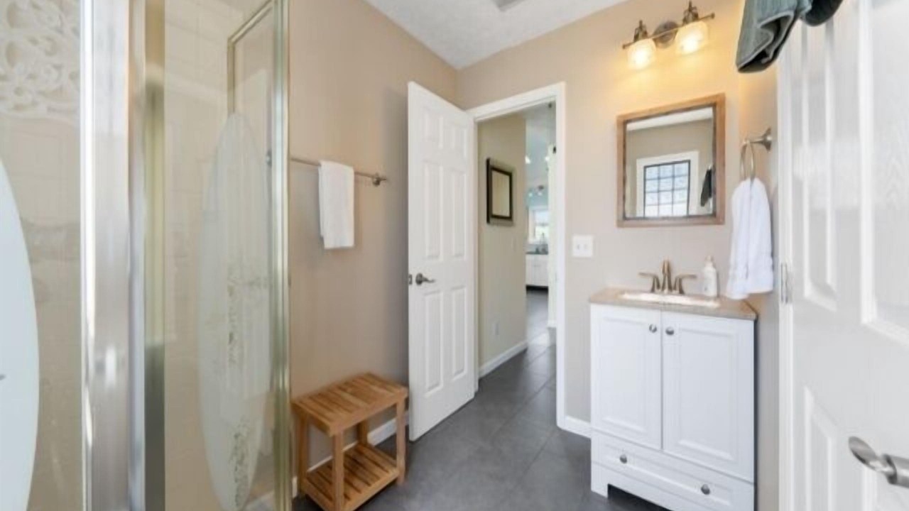Photo of Bathroom in North Carolina Coast