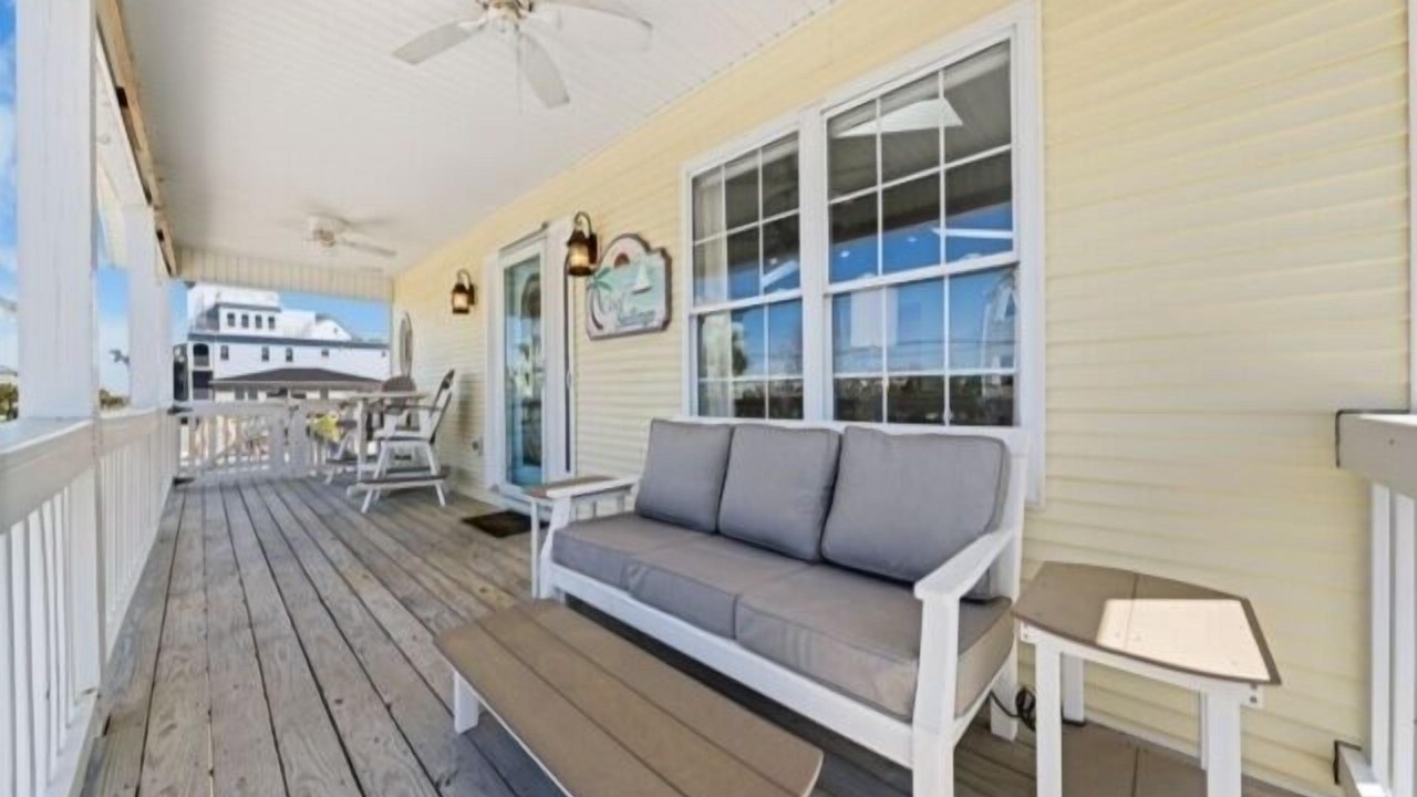 Photo of Patio Balcony in North Carolina Coast
