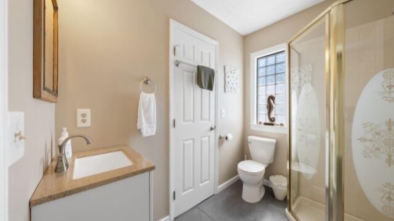 Photo of Bathroom in North Carolina Coast
