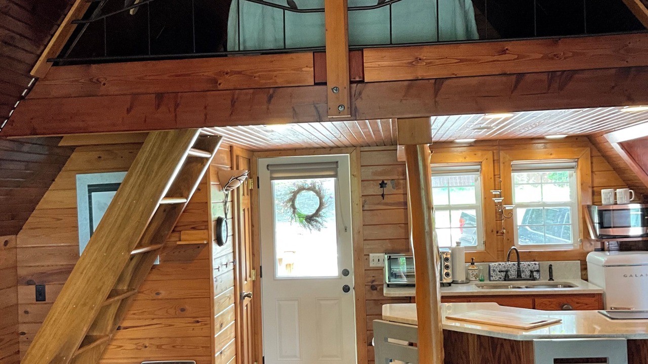Photo of Kitchen in Byrdstown