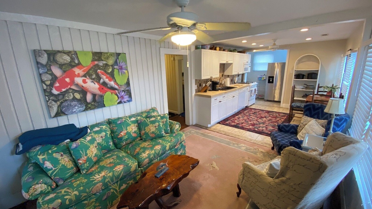 Photo of Livingroom in North Carolina Coast