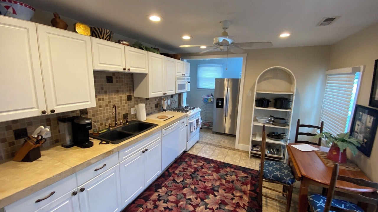 Photo of Kitchen in North Carolina Coast