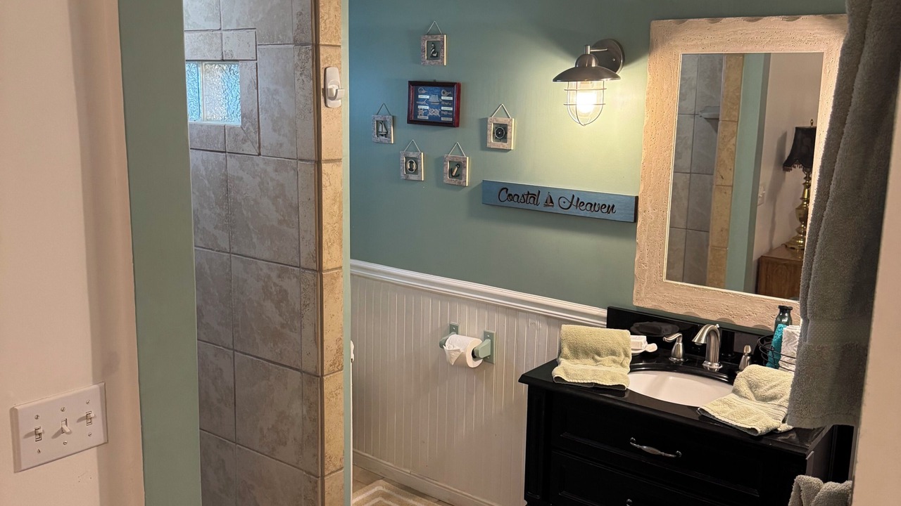 Photo of Bathroom in North Carolina Coast