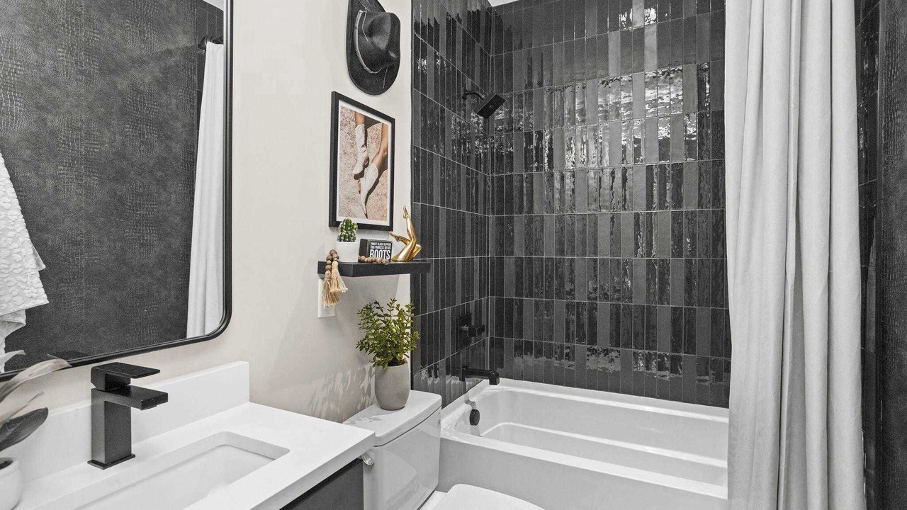Photo of Bathroom in Buena Vista