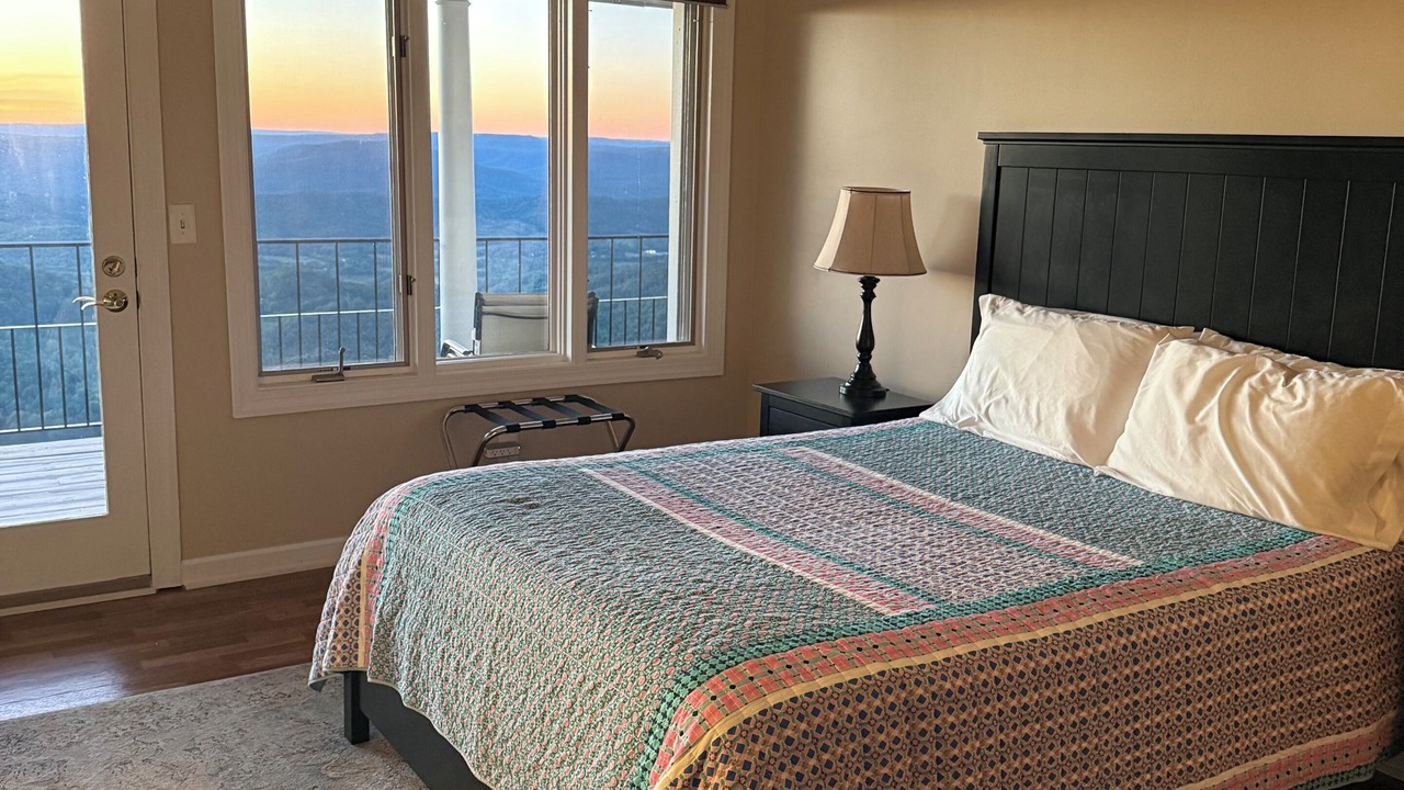 Photo of Bedroom in Lookout Mountain