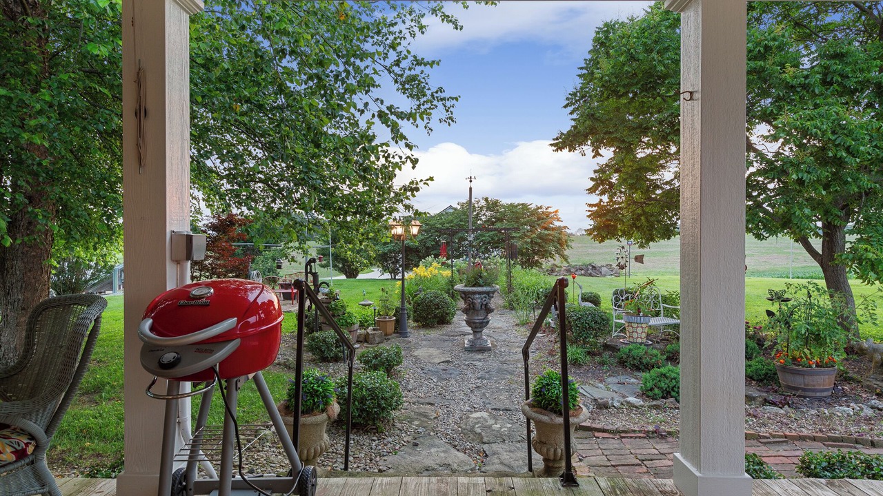 Photo of Patio Balcony in Bardstown