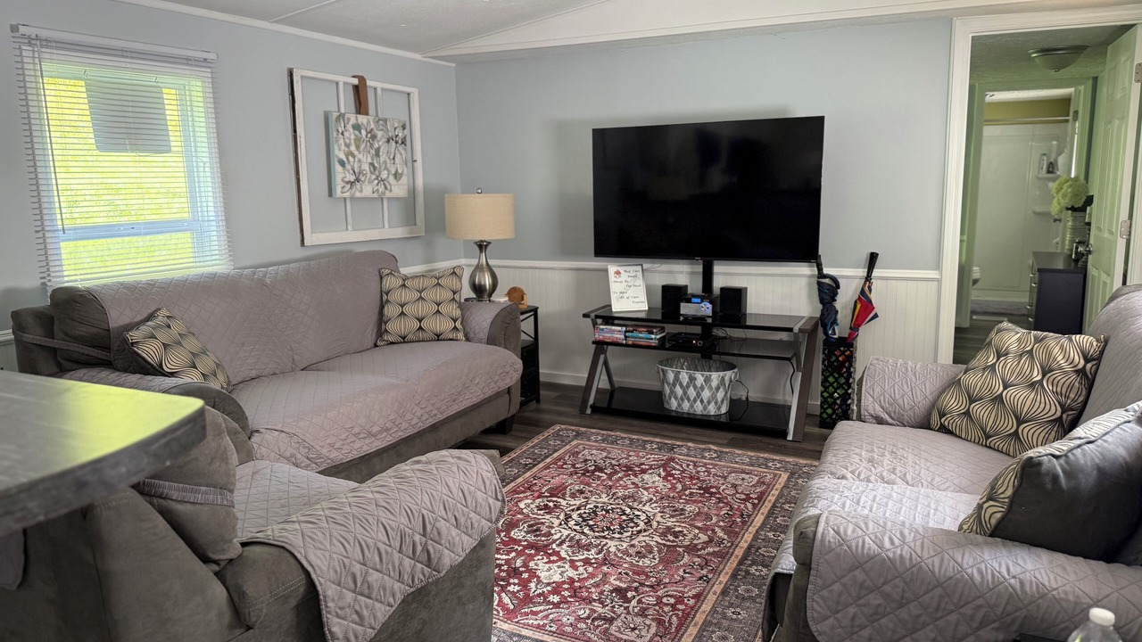 Photo of Livingroom in Big Creek