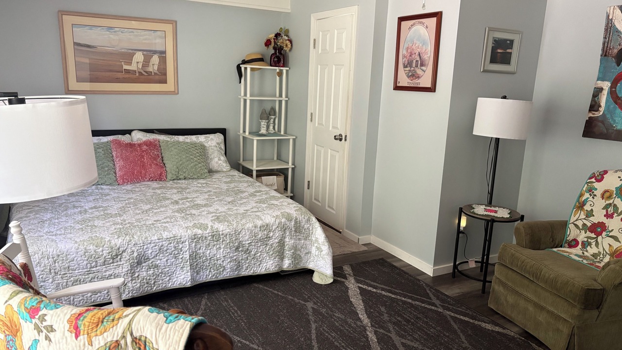 Photo of Bedroom in Big Creek
