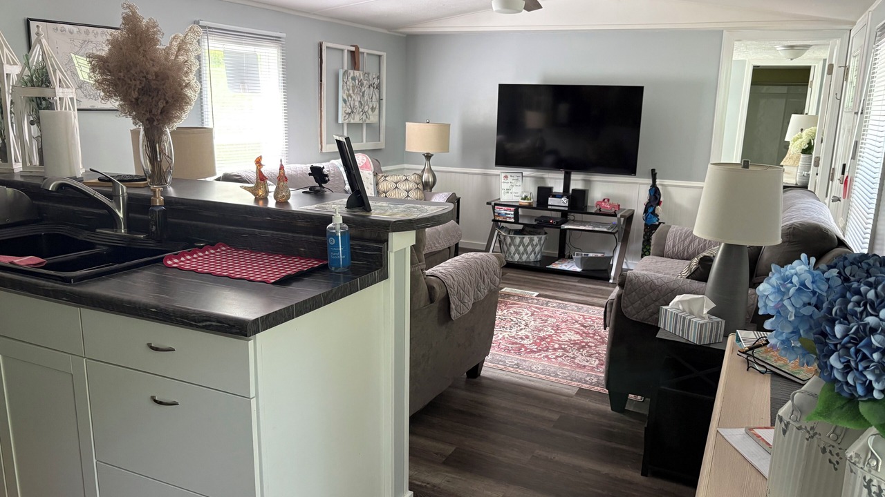 Photo of Livingroom in Big Creek