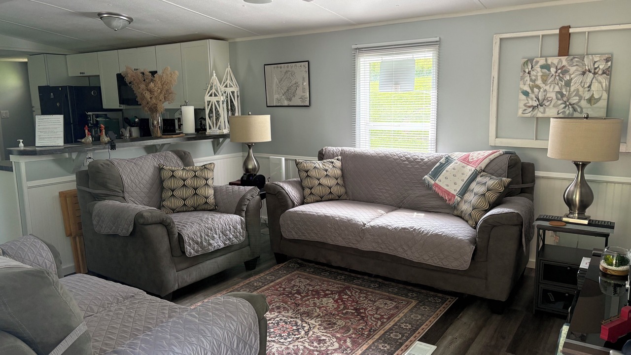 Photo of Livingroom in Big Creek