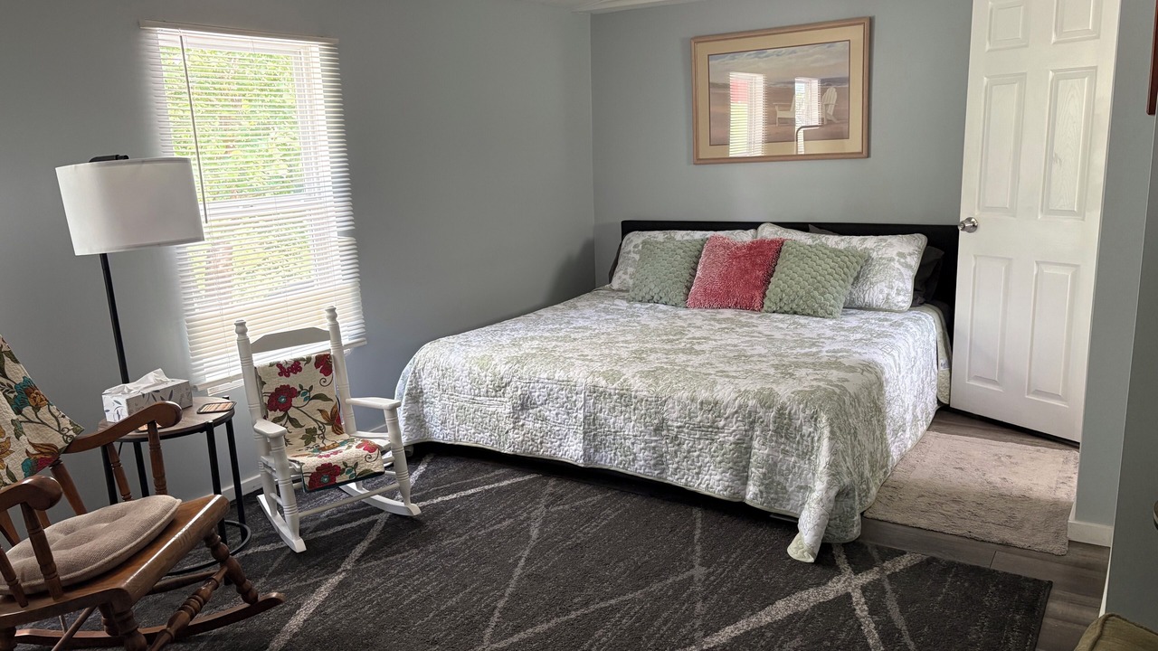 Photo of Bedroom in Big Creek
