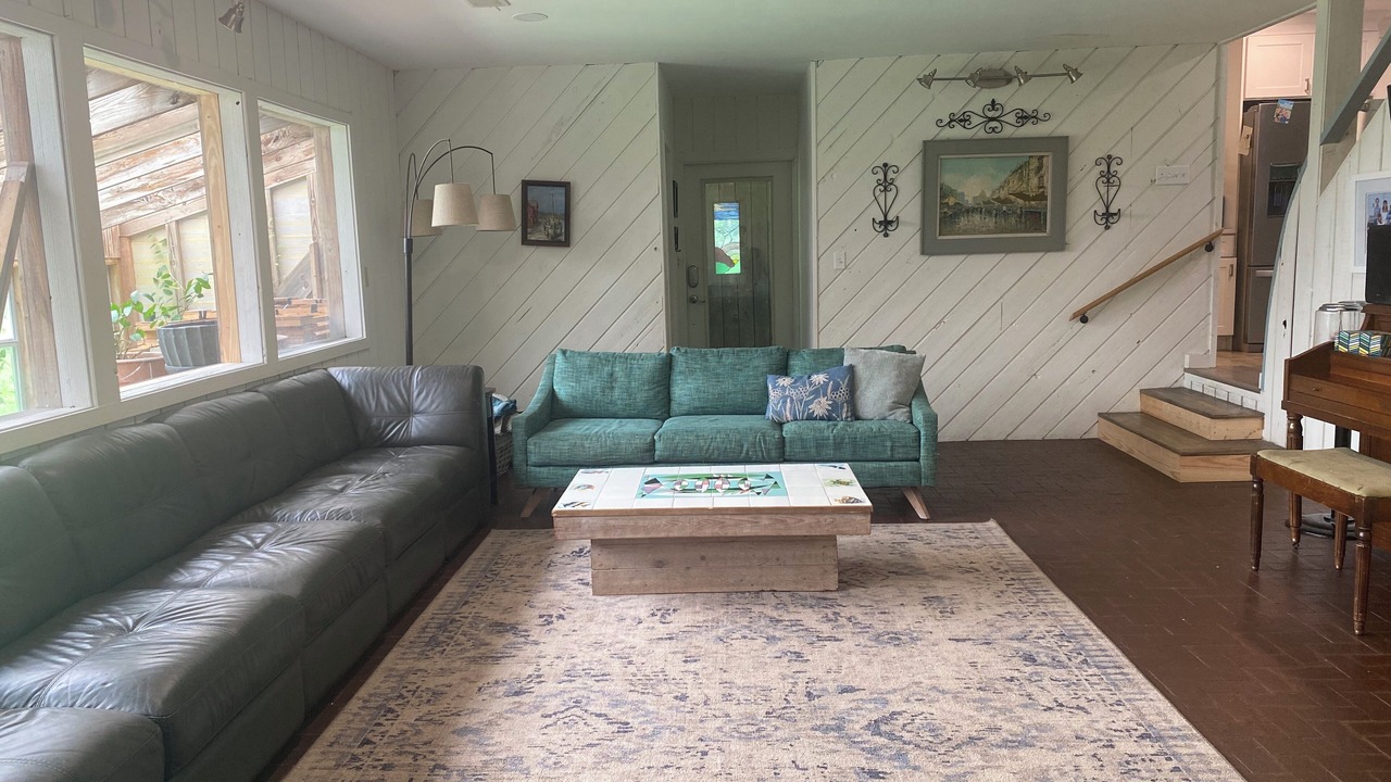 Photo of Livingroom in Manteo
