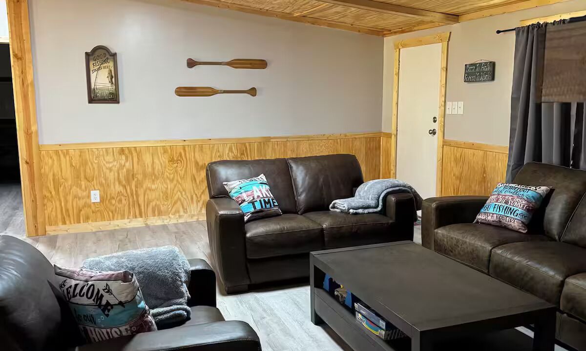 Photo of Livingroom in Big Creek