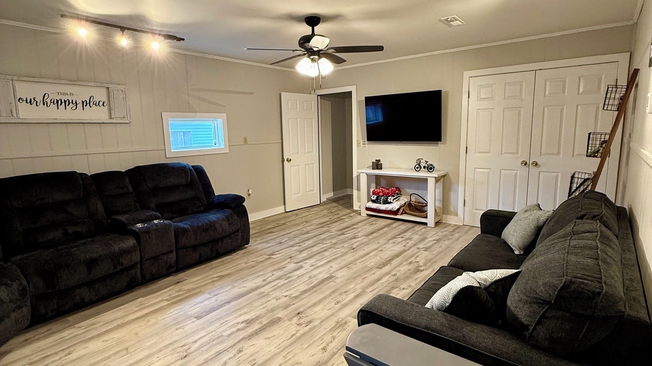 Photo of Livingroom in Sloans Valley