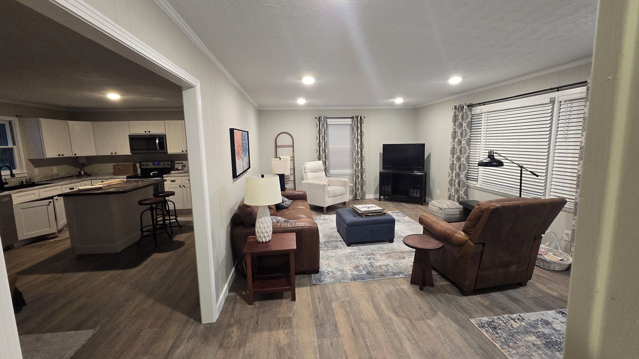 Photo of Livingroom in Cookeville
