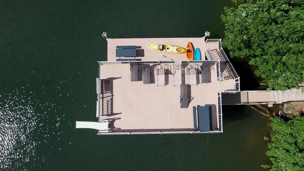Photo of Outdoor in Lakeside Estates