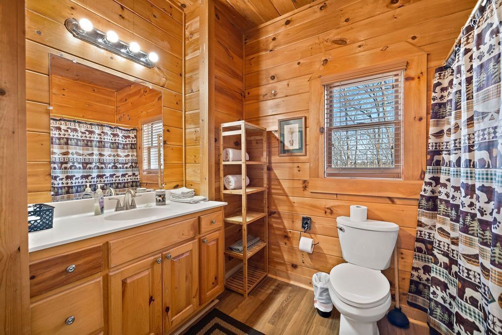 Photo of Bathroom in Sevierville