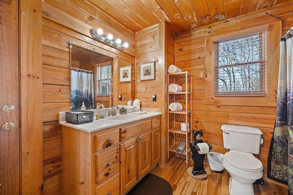 Photo of Bathroom in Sevierville