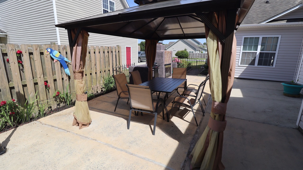 Photo of Outdoor in Silver Lake