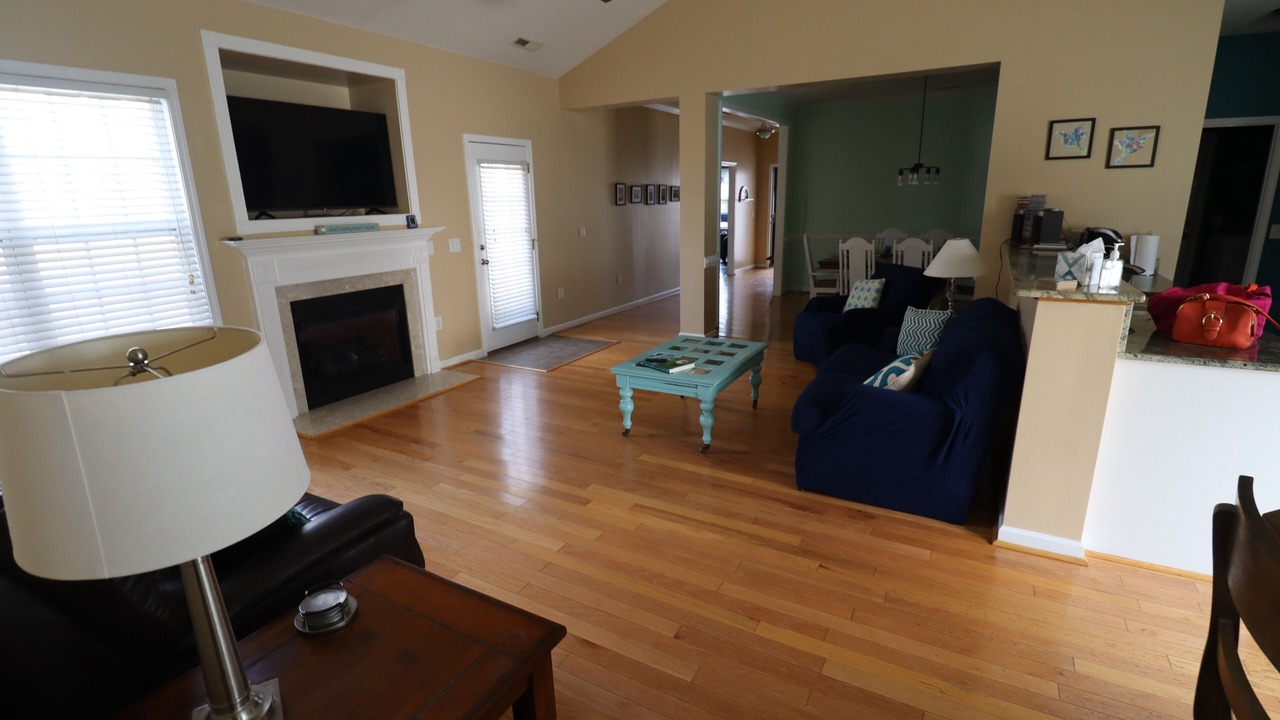 Photo of Livingroom in Silver Lake