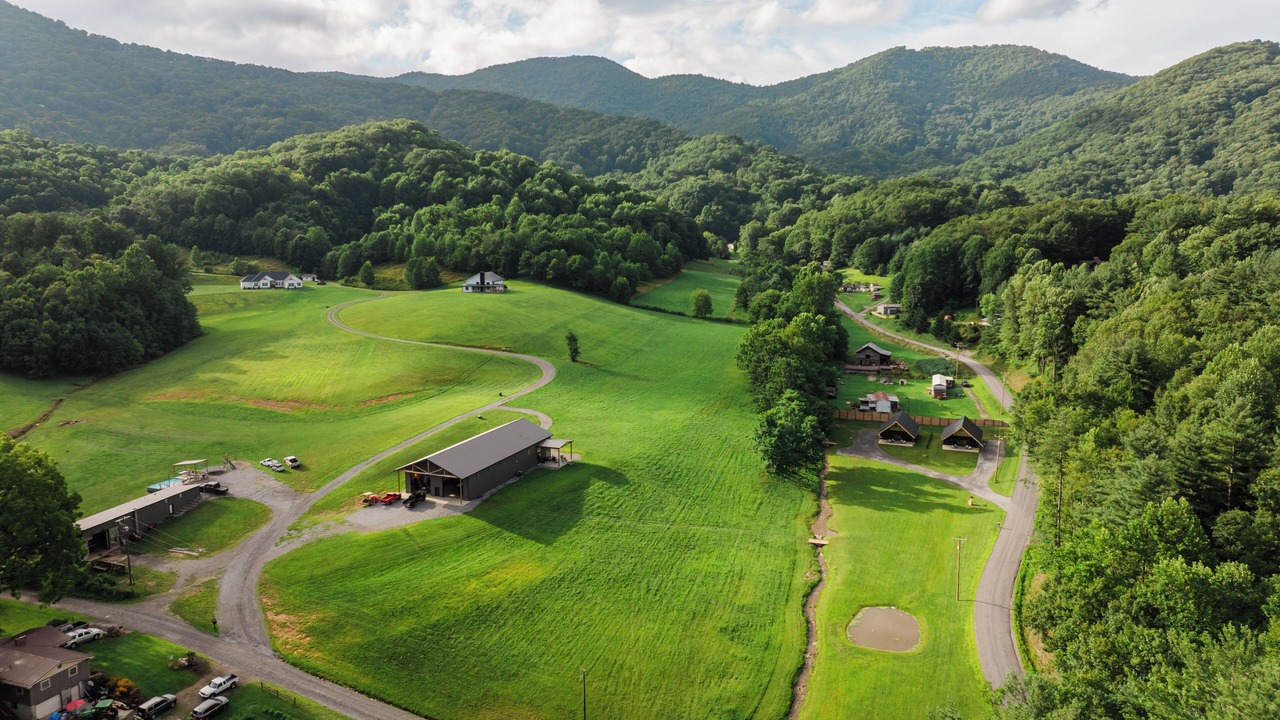 Photo of Outdoor in Waynesville
