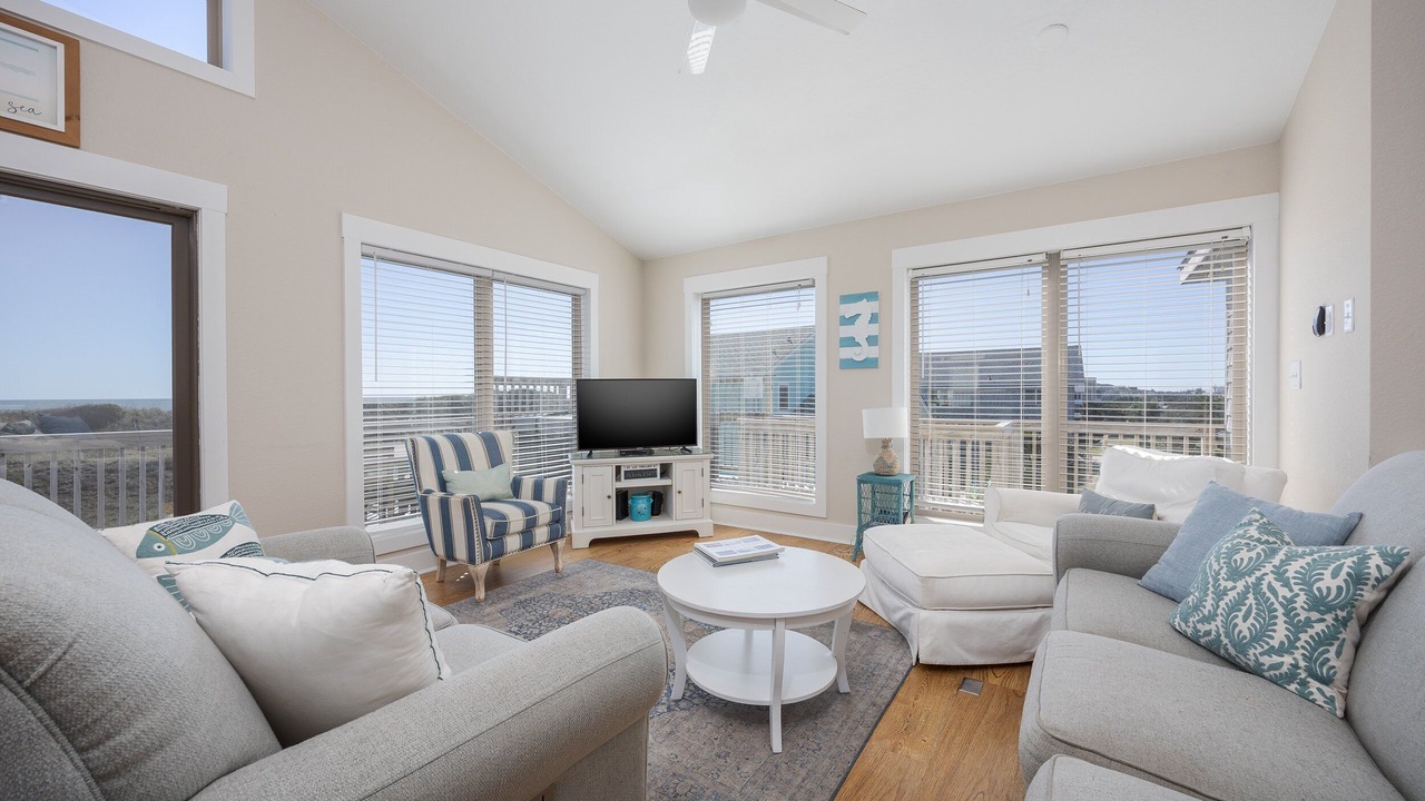 Photo of Livingroom in Waves