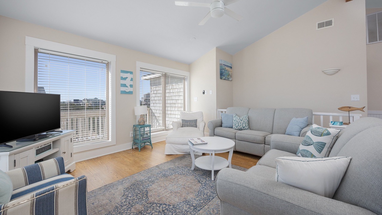 Photo of Livingroom in Waves
