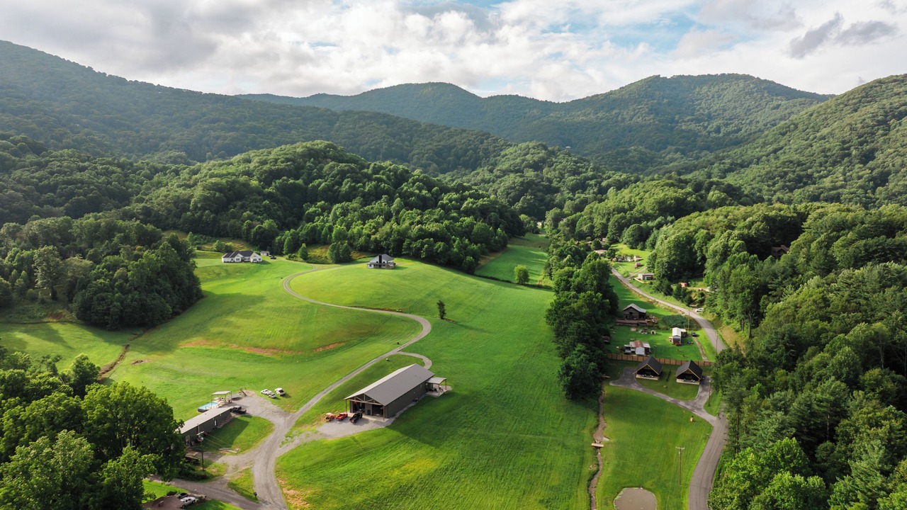 Photo of Outdoor in Waynesville