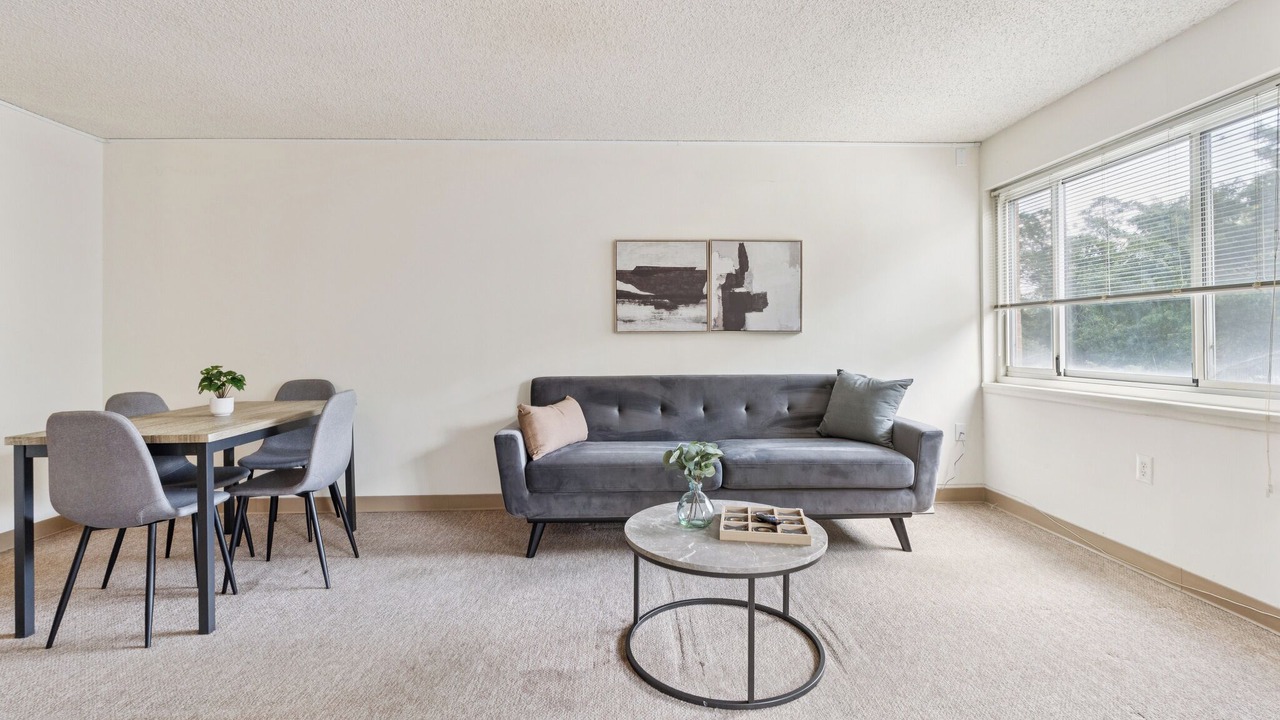Photo of Livingroom in Richmond