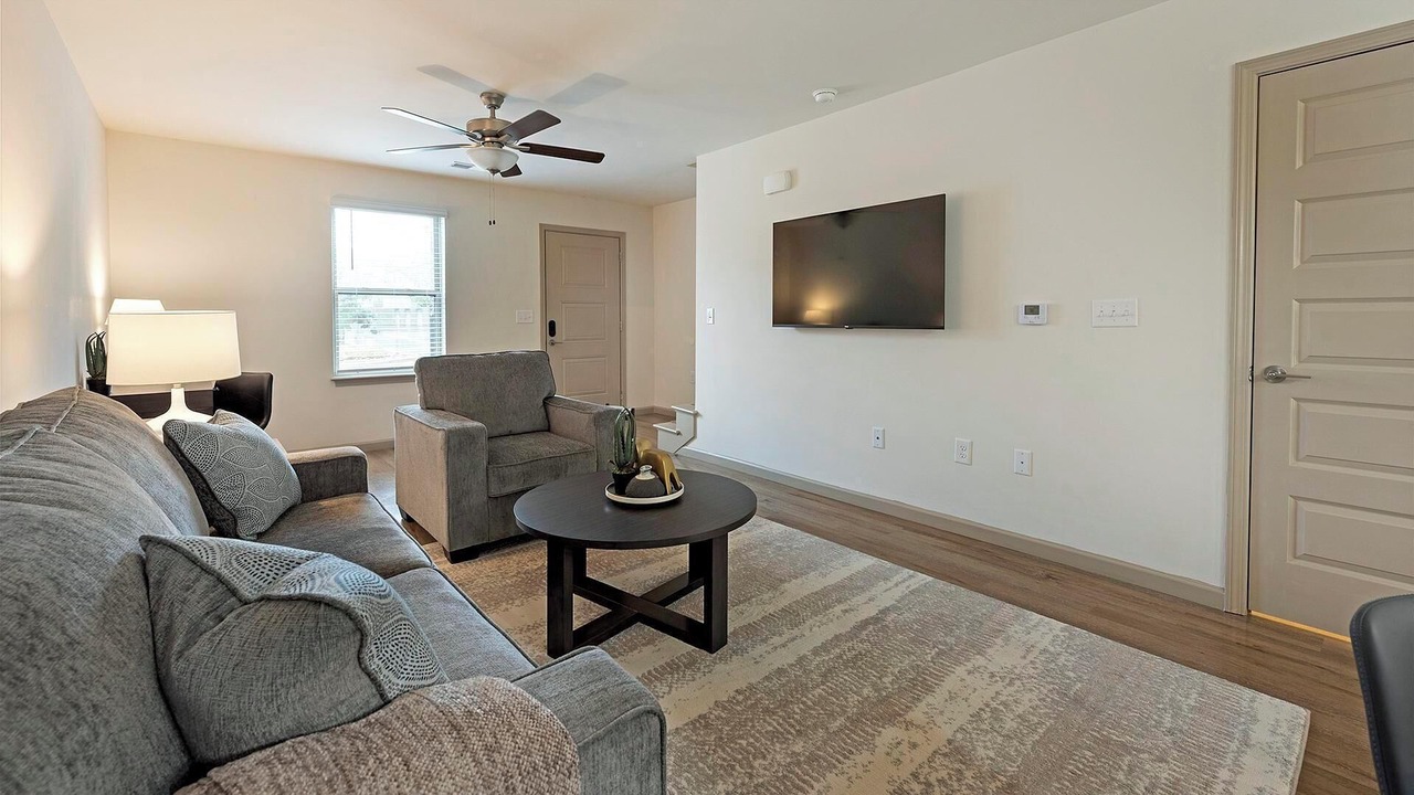 Photo of Livingroom in Lyman